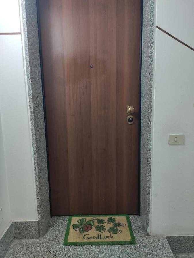Casa Vacanze Φιουμιτσίνο Εξωτερικό φωτογραφία
